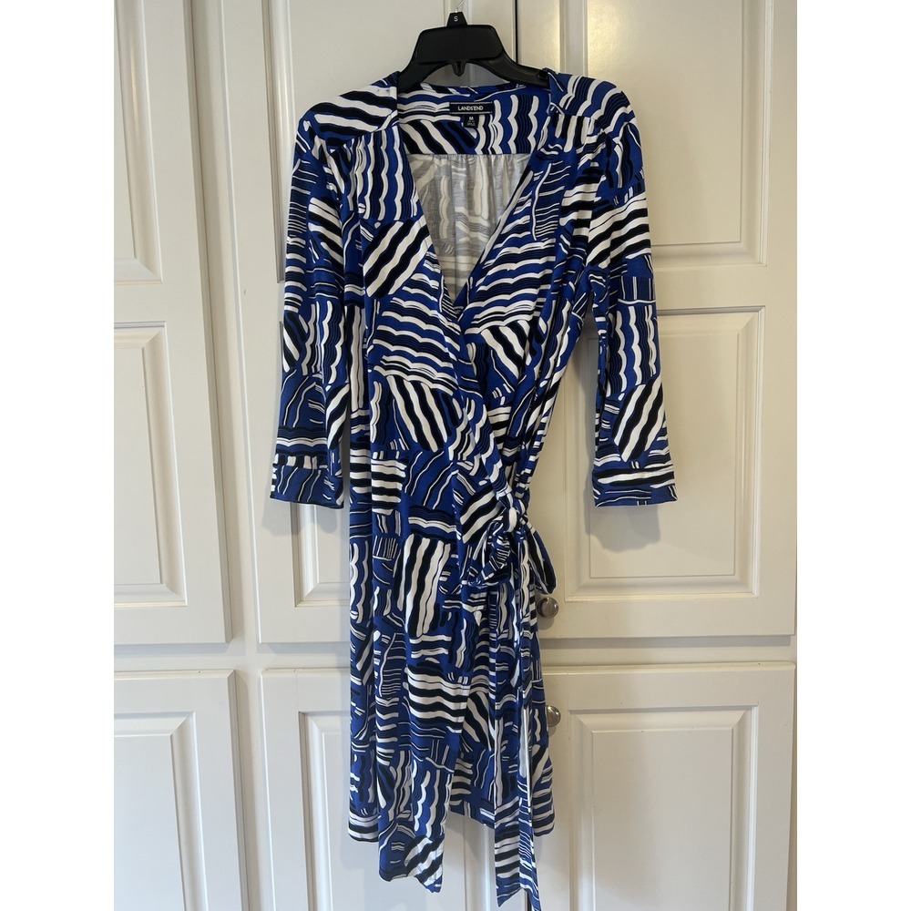Lands End Geometric Print Wrap 3/4 Sleeve Dress With Side Tie And V Neck Medium